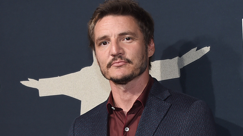 Pedro Pascal posing