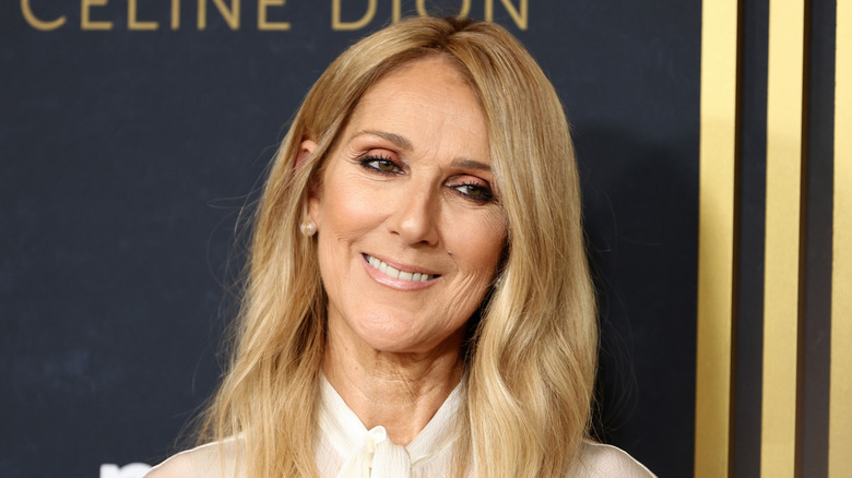 Céline Dion smiling