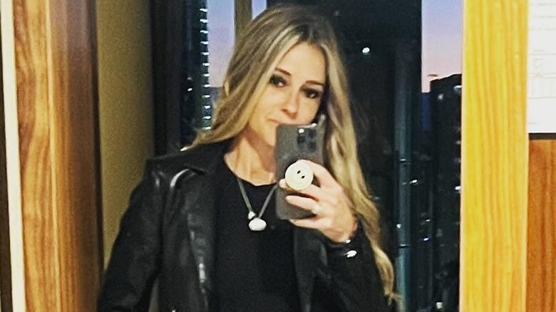 Nicole Curtis posing for Instagram selfie