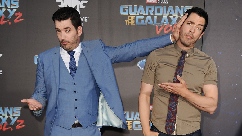 Property Brothers posing on the red carpet