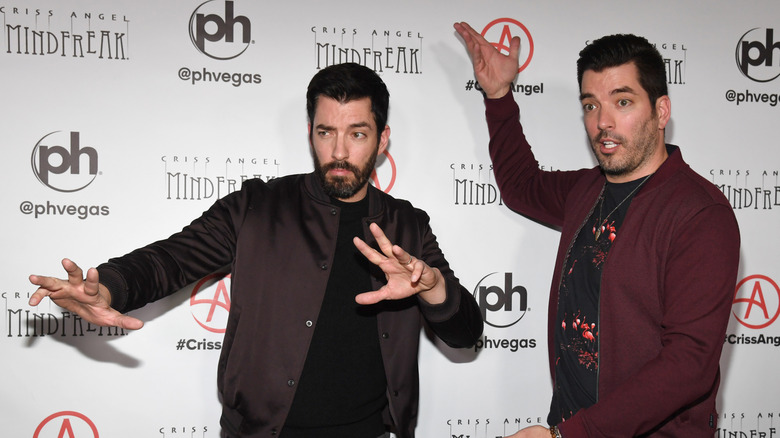 Property Brothers posing on the red carpet