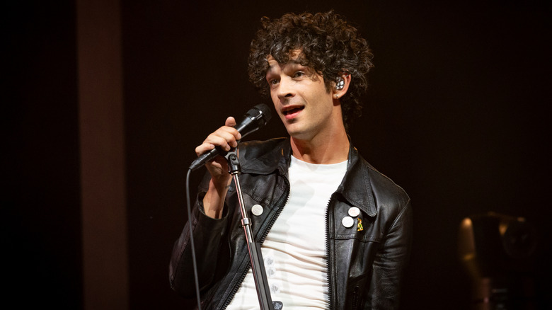 Matt Healy posing