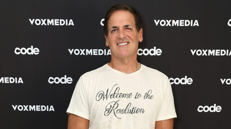 Mark Cuban white shirt