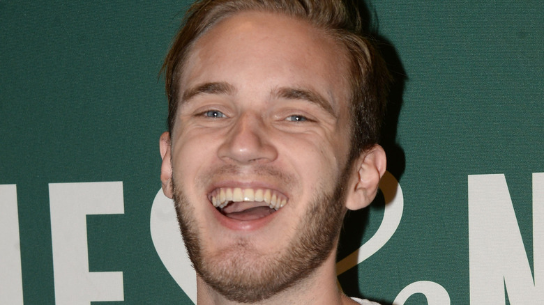 YouTube star PewDiePie attends his book signing for "This Book Loves You" 2015