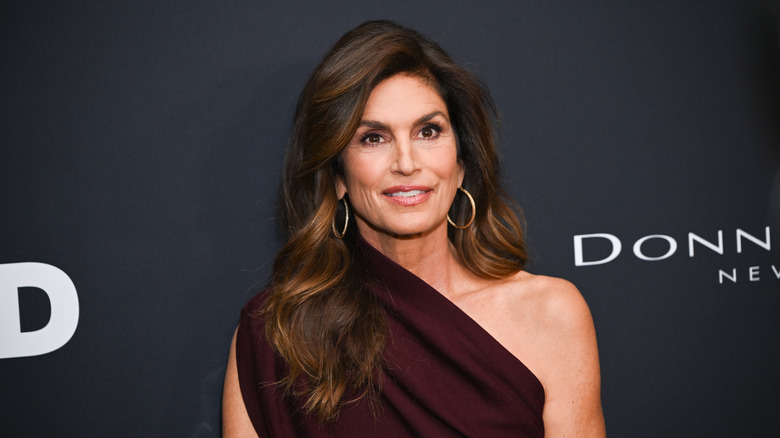 Cindy Crawford on the red carpet