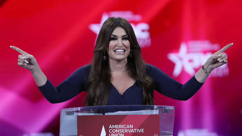 Kimberly Guilfoyle pointing fingers