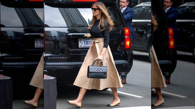 Melania Trump wearing khaki skirt