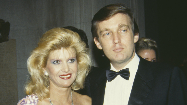 Donald Trump and Ivana posing