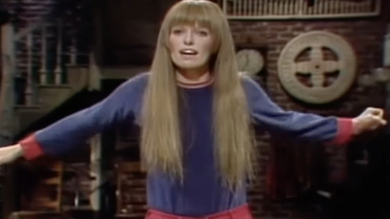 Louise Lasser delivering her Saturday Night Live monologue