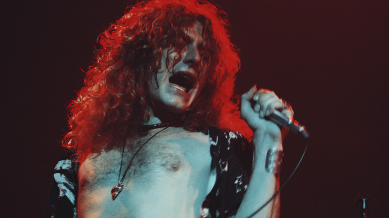 Robert Plant singing