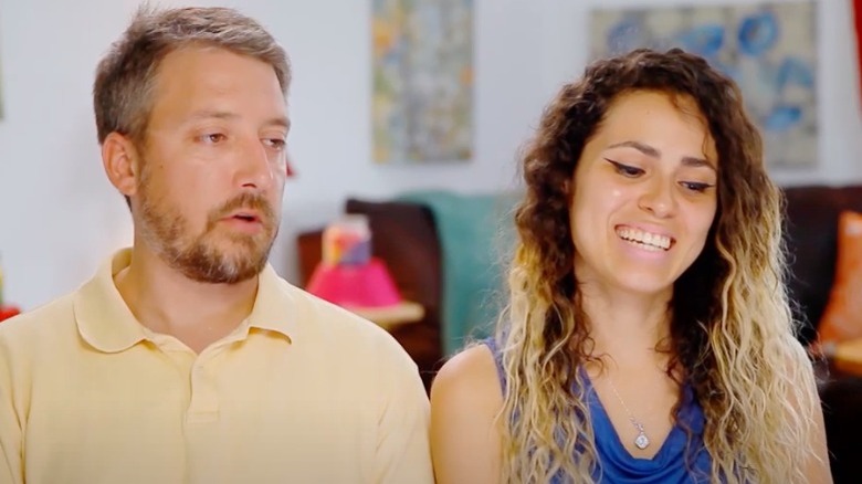 Jason Hitch and Cassia Tavares on "90 Day Fiance"