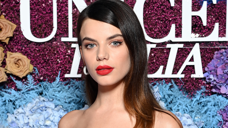 Sonia Ammar in red lipstick 
