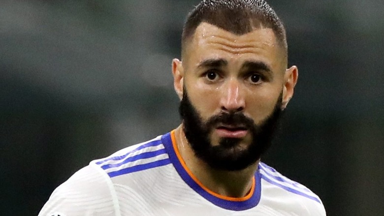Karim Benzema playing soccer 