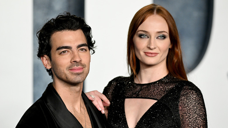 Joe Jonas and Sophie Turner posing