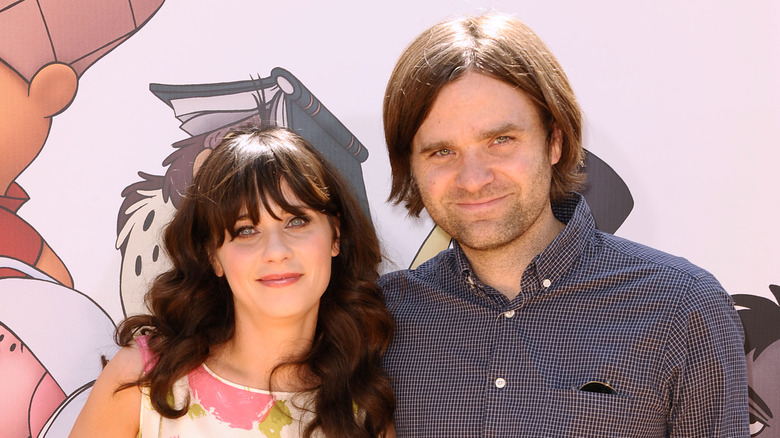Zooey Deschanel poses with Ben Gibbard