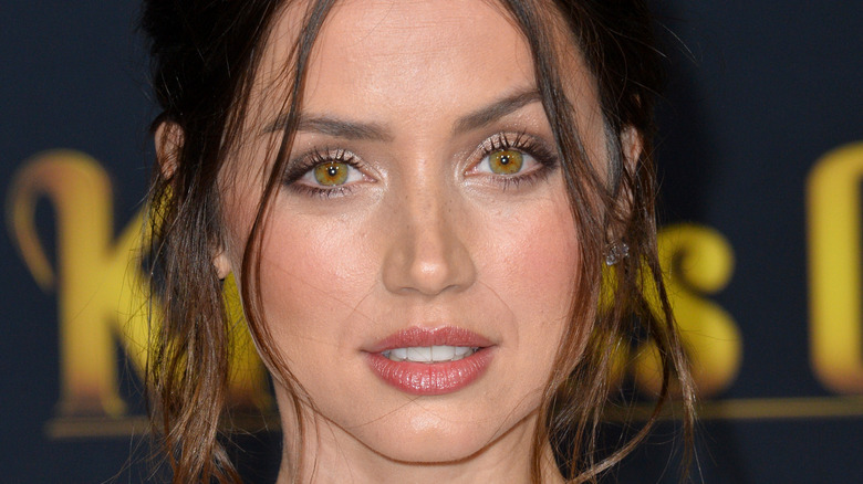Ana de Armas at the 'Knives Out' premiere