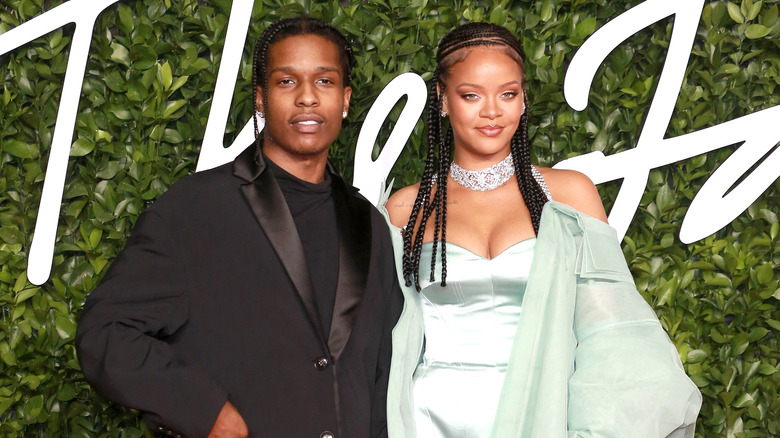 A$AP Rocky, Rihanna posing