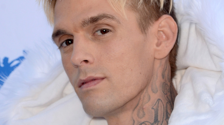 Aaron Carter attending awards event