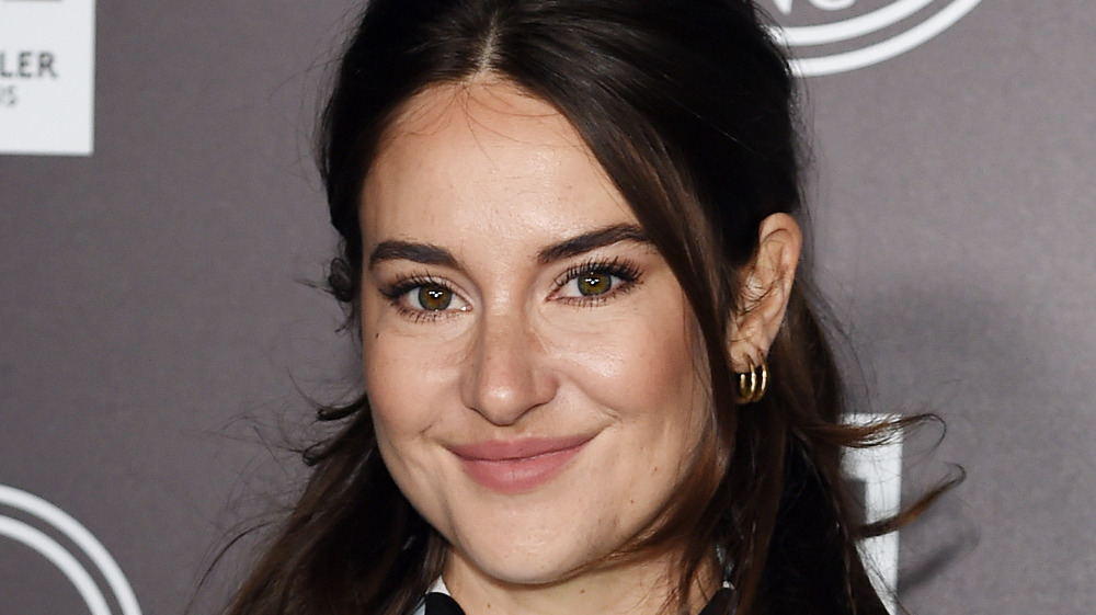 shailene woodley smiling 