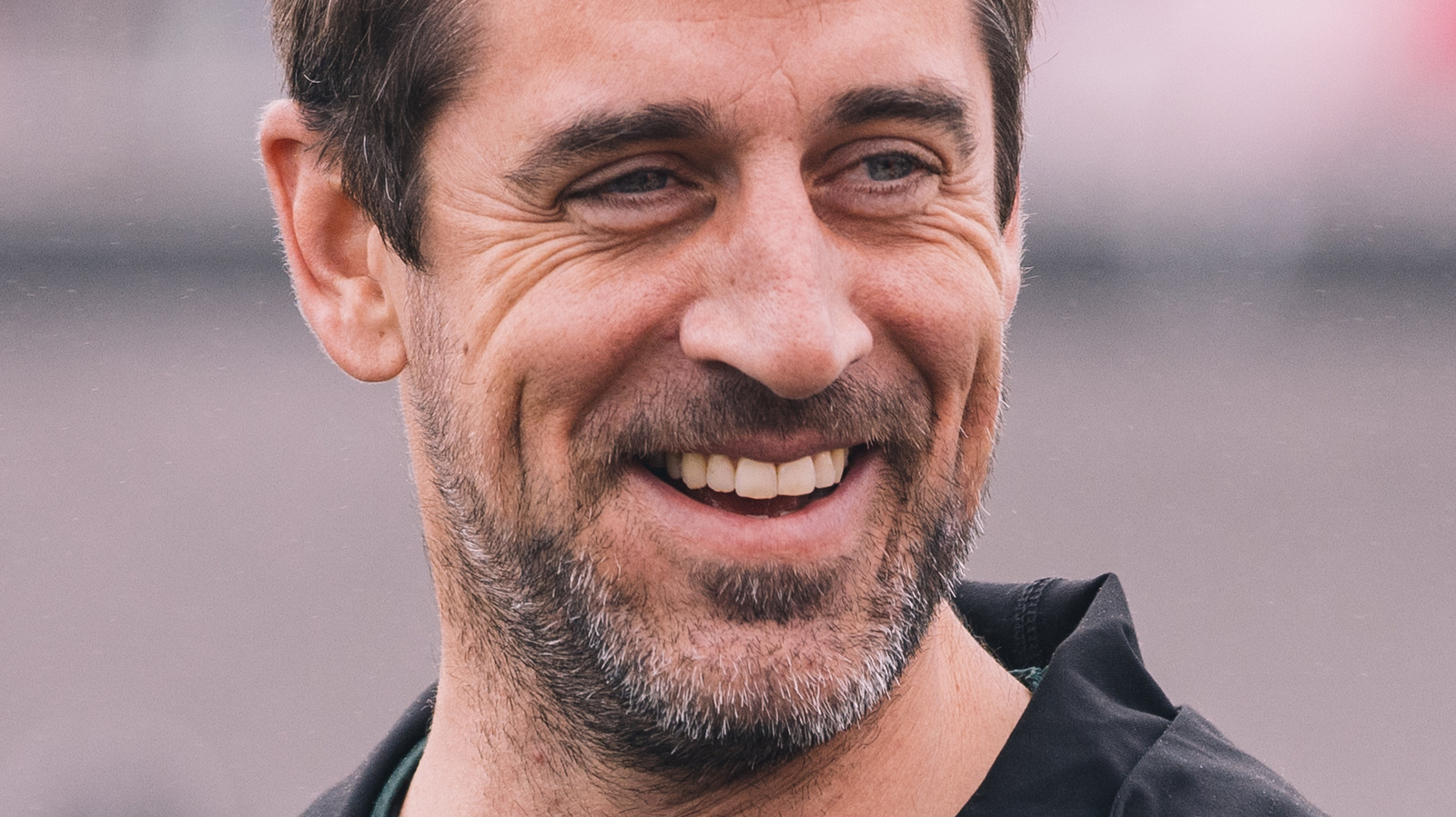 aaron-rodgers-clears-up-his-next-nfl-move-why-it-s-taking-so-long