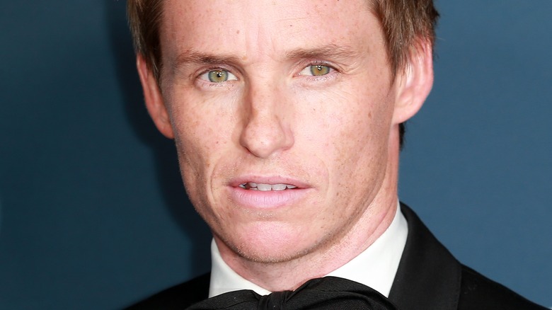 Eddie Redmayne tux