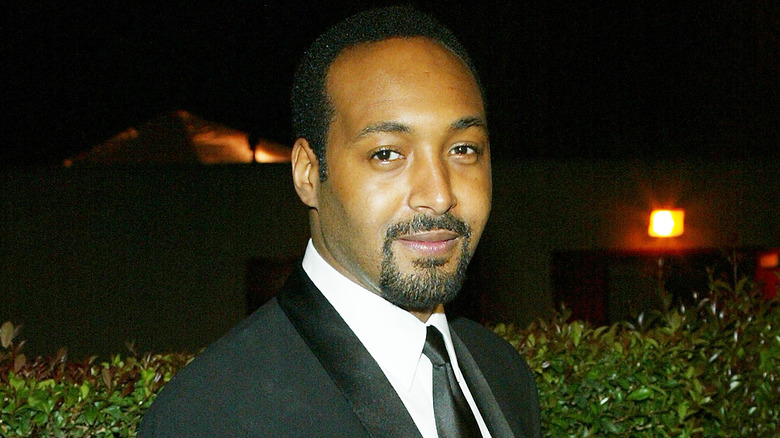 Jesse L. Martin smiling