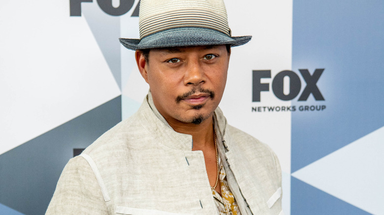 Terrence Howard posing