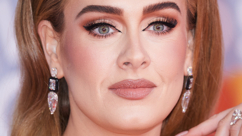 Adele in full makeup