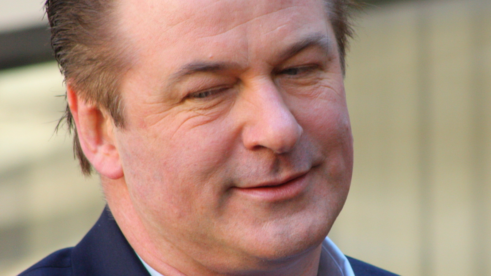 Alec Baldwin Got Kicked Off A Plane Once For Playing Words With Friends