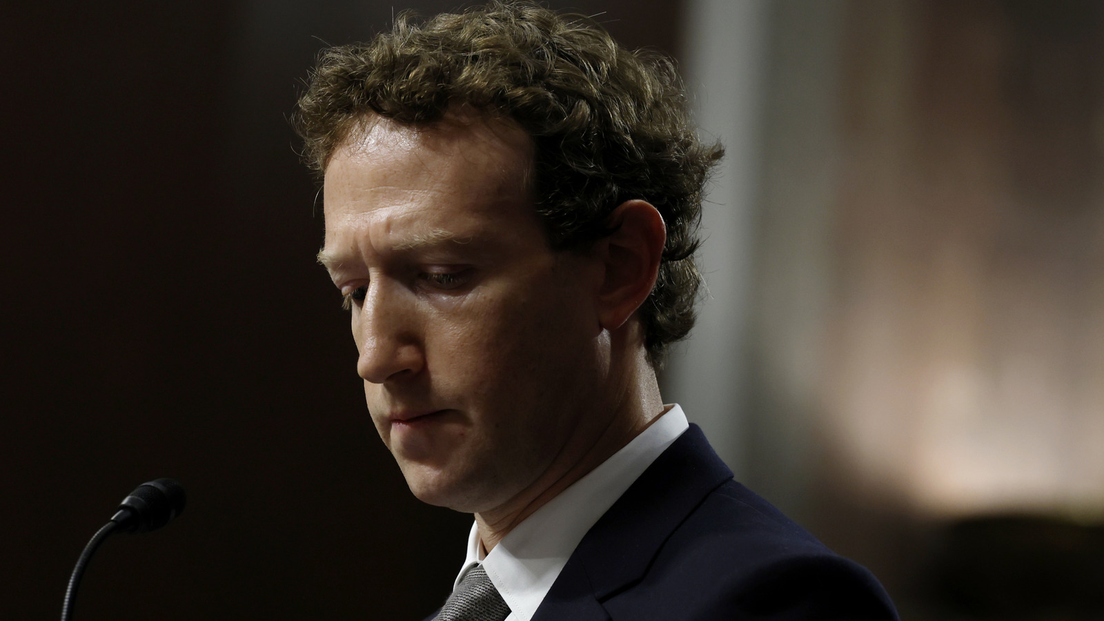 All The Red Flags That Mark Zuckerberg And Wife Priscilla Are Headed