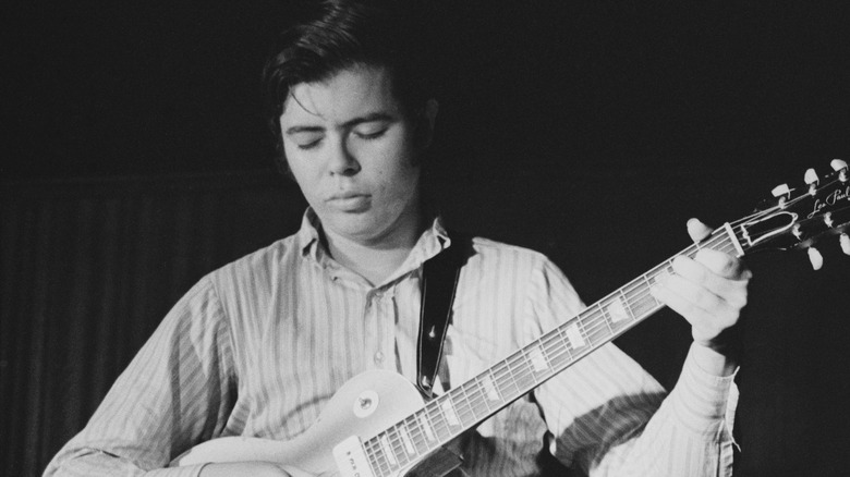 Alan "Blind Owl" Wilson performing
