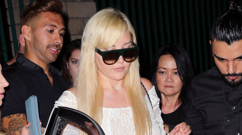 Amanda Bynes sunglasses