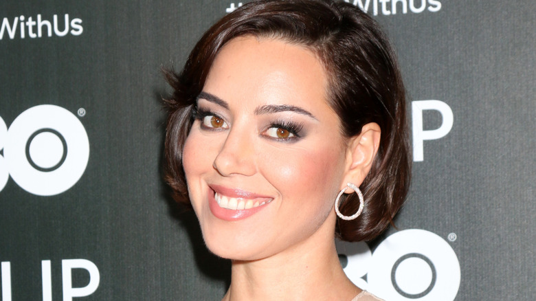 Aubrey Plaza poses