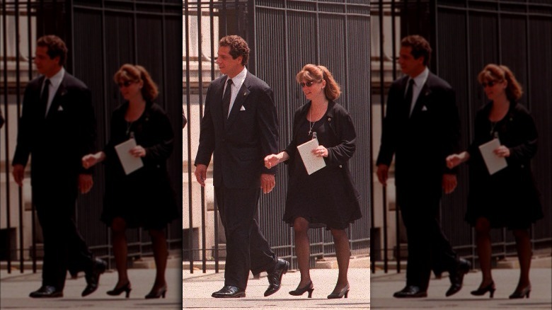 Andrew Cuomo and Kerry Kennedy walking together