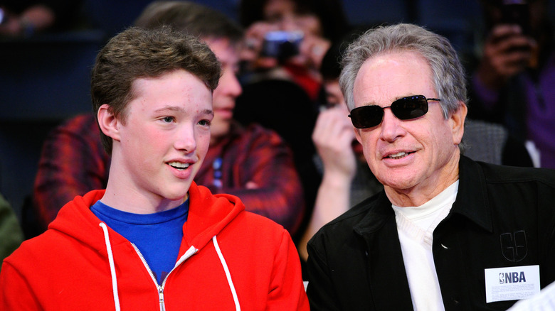 Benjamin and Warren Beatty at a game in 2011.
