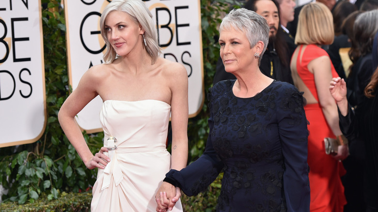 Annie Guest and Jamie Lee Curtis on the red carpet