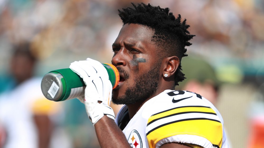 Antonio Brown drinking water