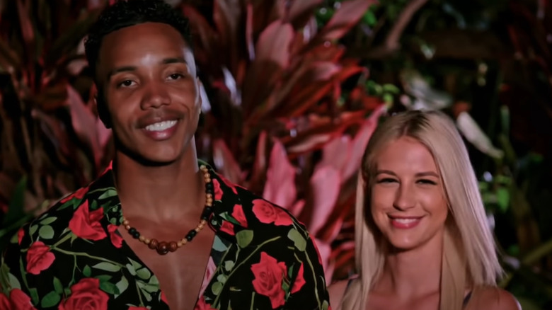 Kendal and Alexcys smile during the "Temptation Island" finale