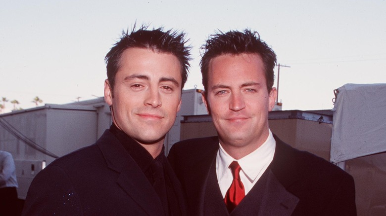 Matt LeBlanc and Matthew Perry pose