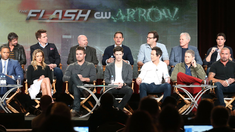 Stephen Amell and Robbie Amell smiling