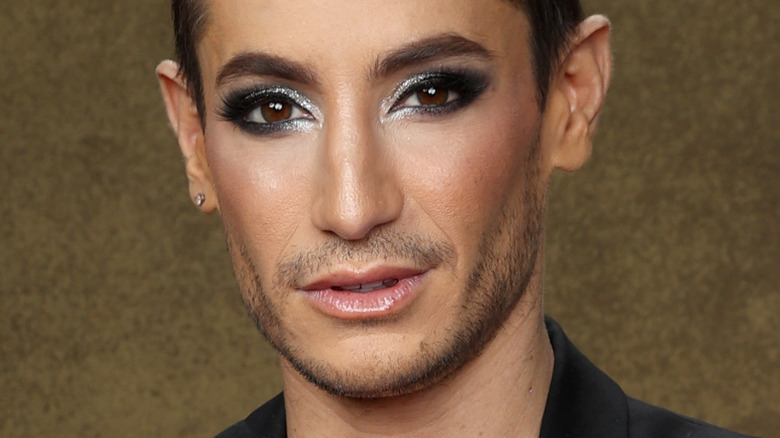 Frankie Grande posing