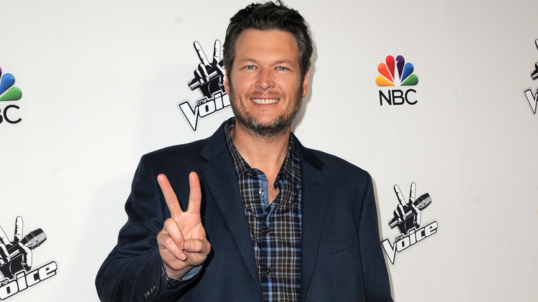 Blake Shelton on a red carpet