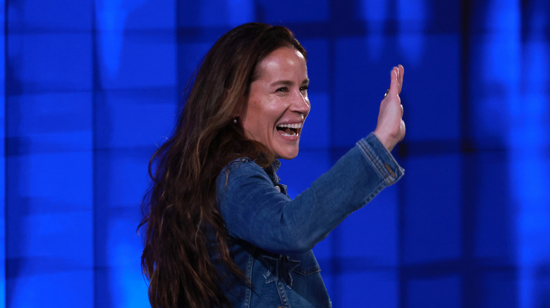 Ashley Biden smiling while waving