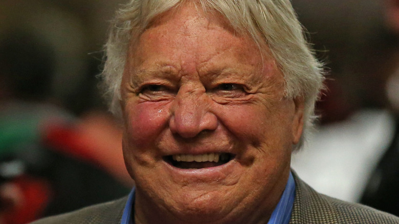 Bobby Hull smiling in Chicago in 2013