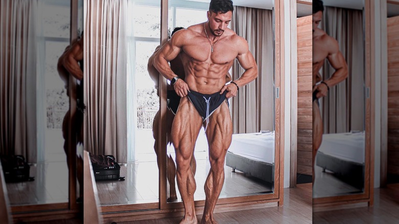 Jo Lindner posing