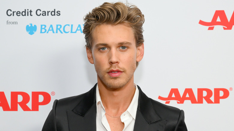 Austin Butler in a black blazer