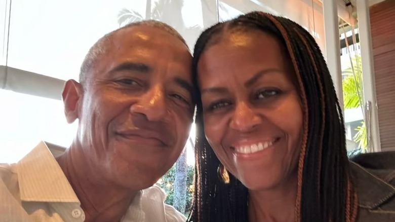 Barack Michelle Obama smiling selfie