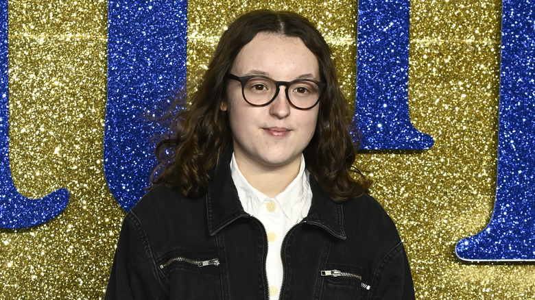 Bella Ramsey glasses