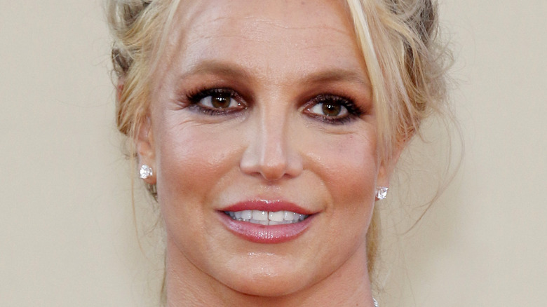 Britney Spears, slightly smiling