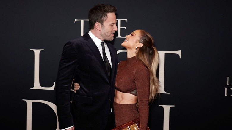Ben Affleck (L) and Jennifer Lopez attending The Last Duel New York Premiere